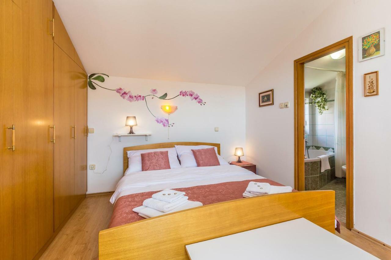 Apartment Karmel Viskovo Luaran gambar